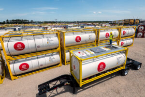 container fleet with chassis - eurotainer lease certificate